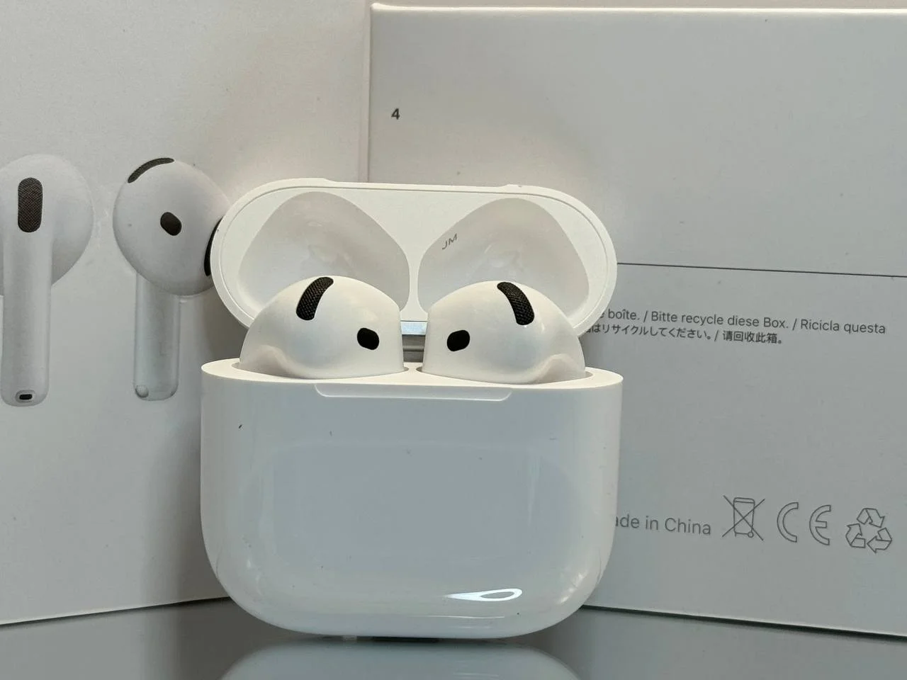 Наушники Air Pods 4 - миниатюра 4