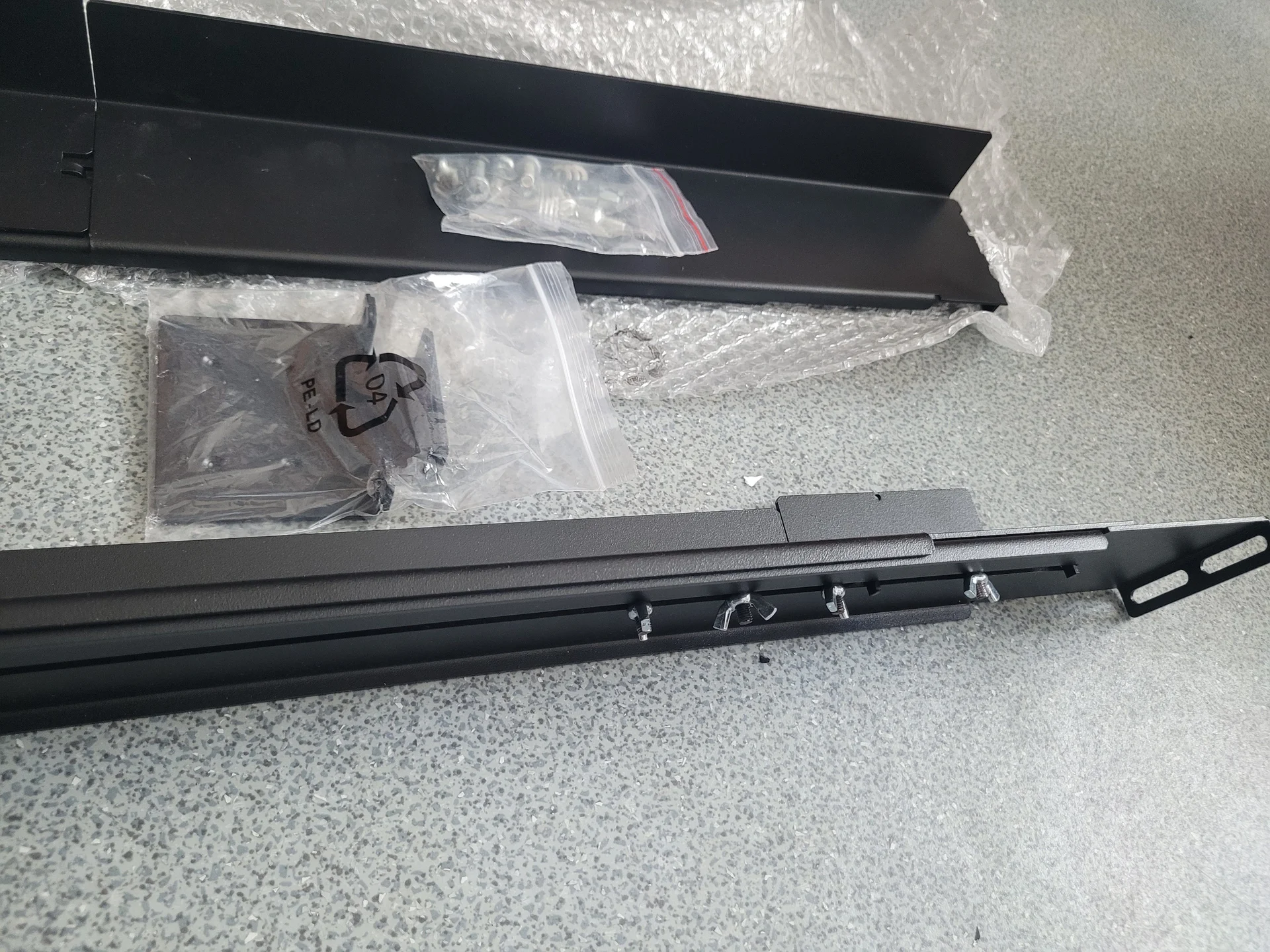Рельсы для монтажа Rail Kit 19" 3U - миниатюра 2