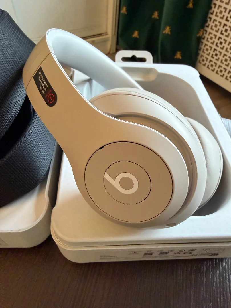 Beats Studio Pro Original Новые Sandstone - миниатюра 3