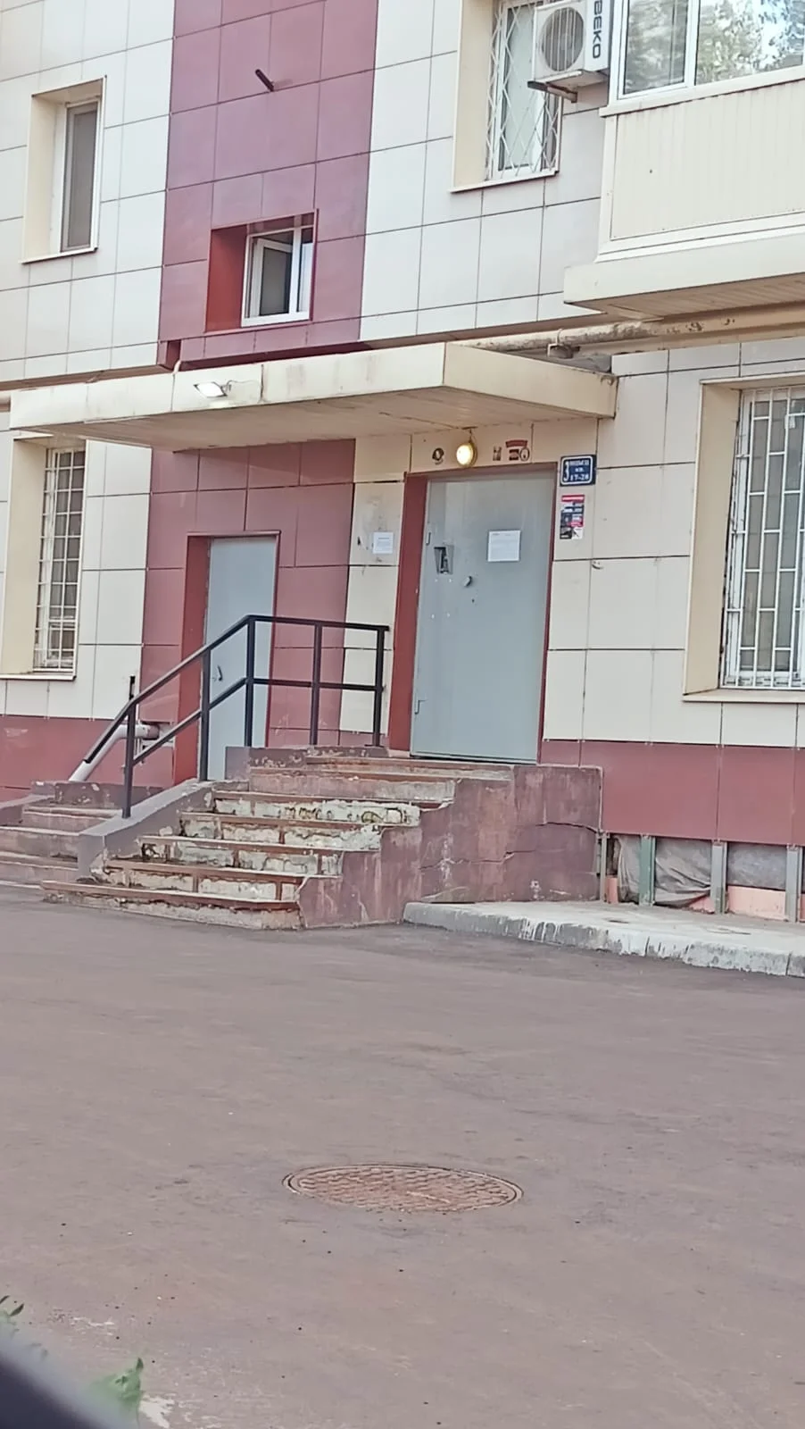 Жд вокзал 200 м , Кремль 600 метров - миниатюра 14