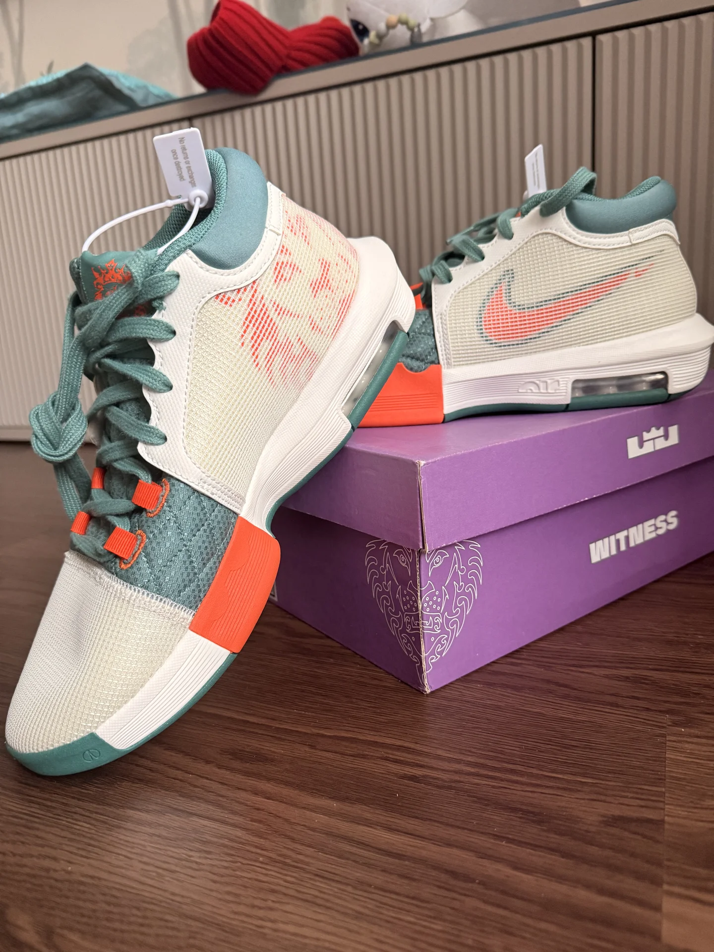 Кроссовки Nike LeBron Witness - миниатюра 3