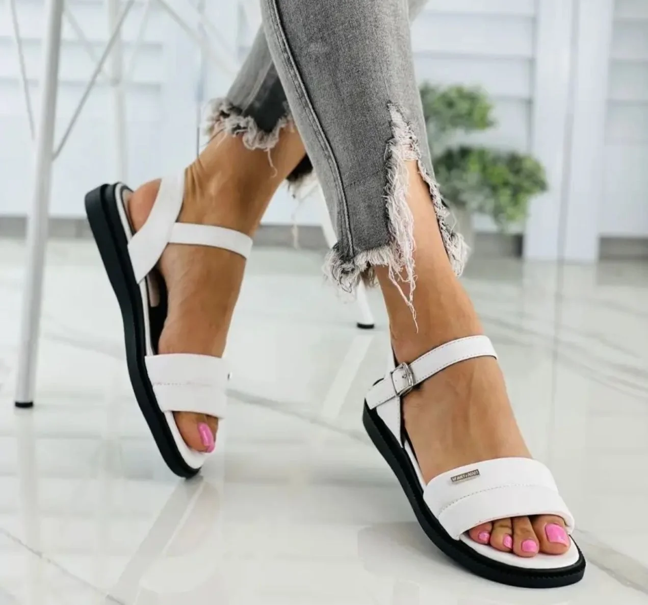 Босоножки Camille. Новые - миниатюра 2