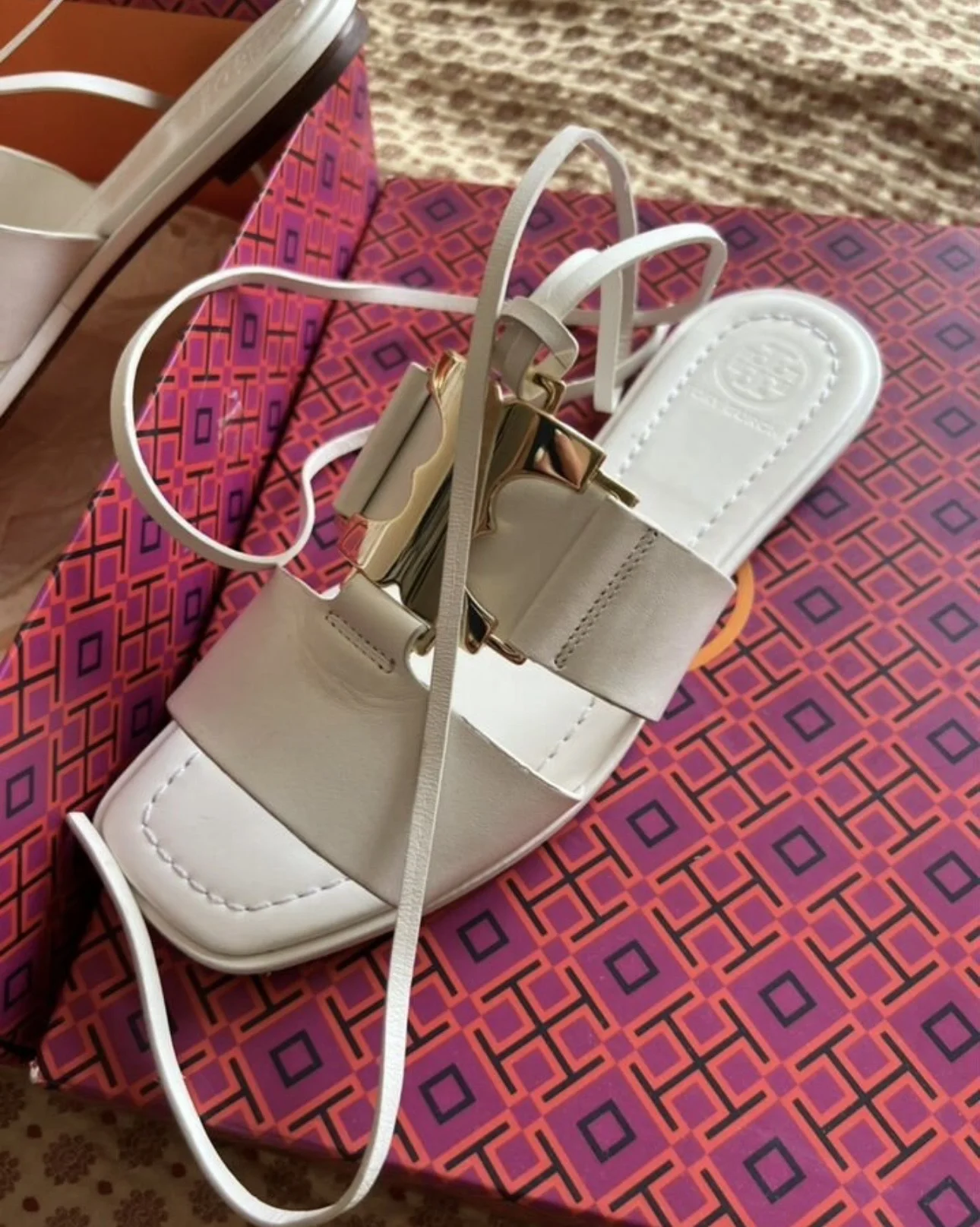 Босоножки Tory Burch , 36,5 плоский ход - миниатюра 4