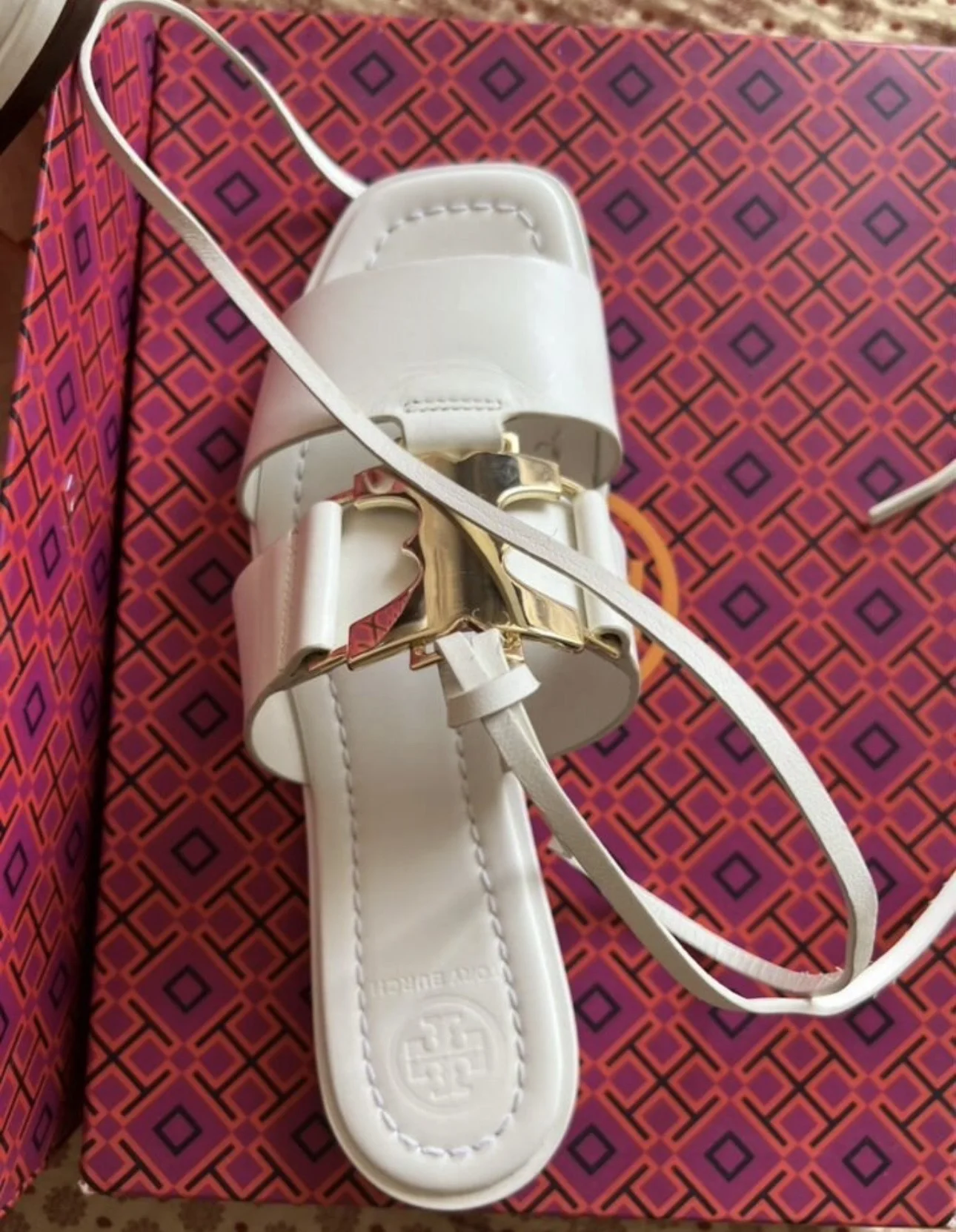 Босоножки Tory Burch , 36,5 плоский ход - миниатюра 5