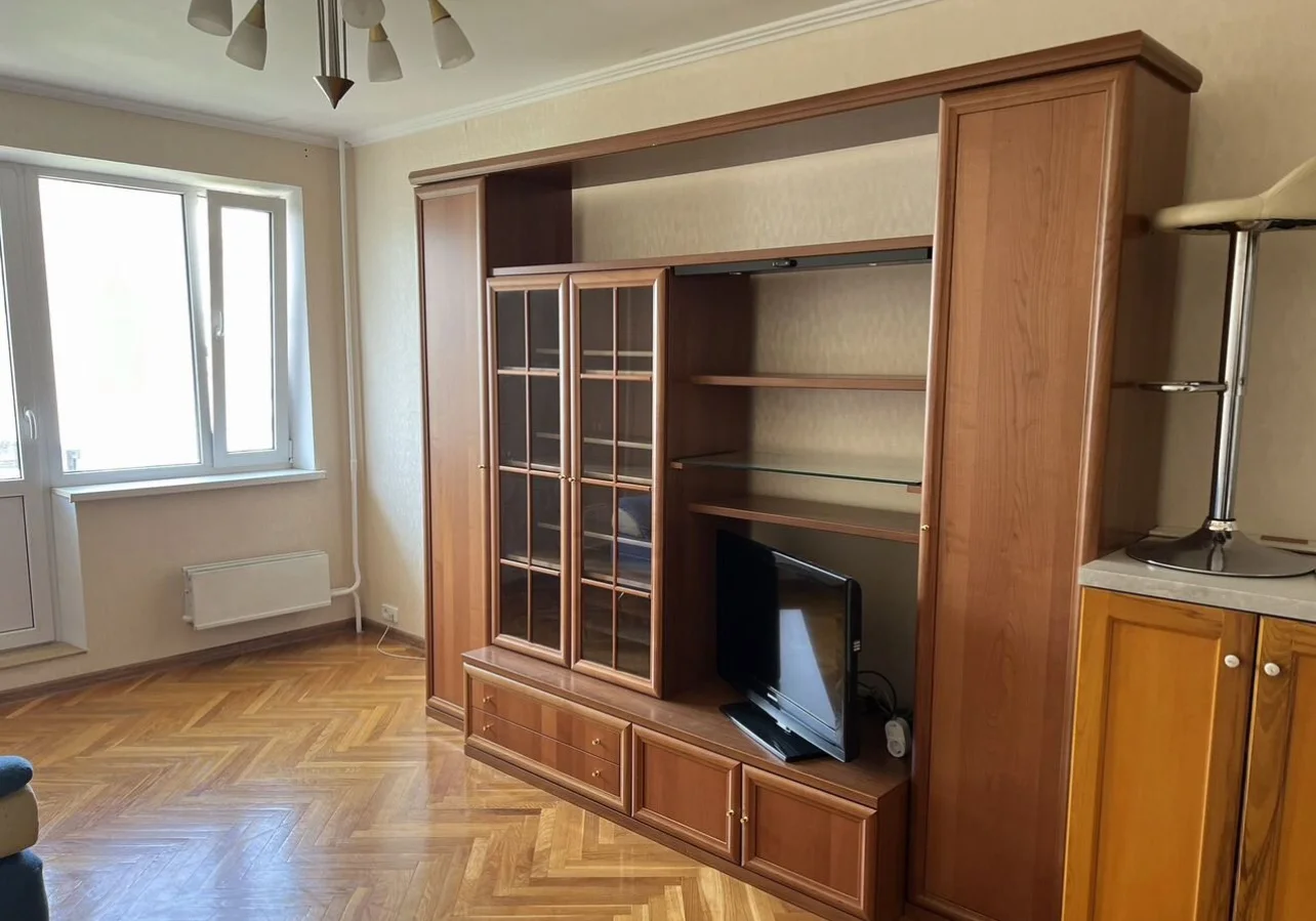 Стенка в гостиную - изображение 1