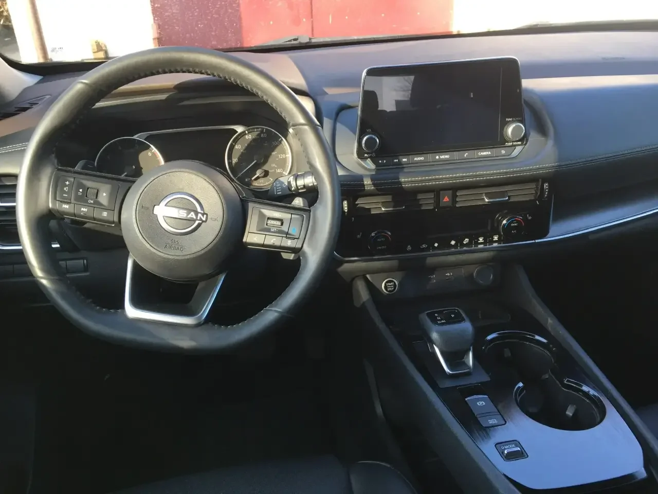 Nissan Roge 2022 - миниатюра 8
