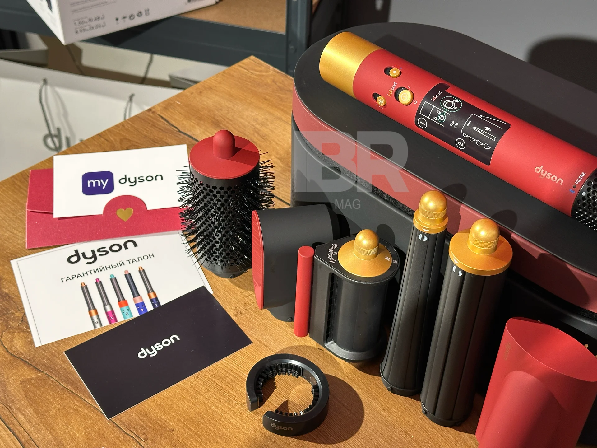 Стайлер Dyson HS08 ID Red Velvet - миниатюра 6