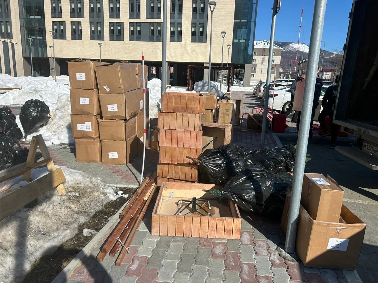 Бортовой грузовик с КМУ - миниатюра 8