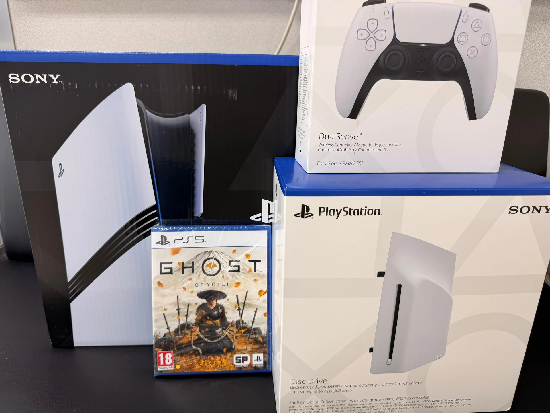 Sony playstation 5 pro - миниатюра 3