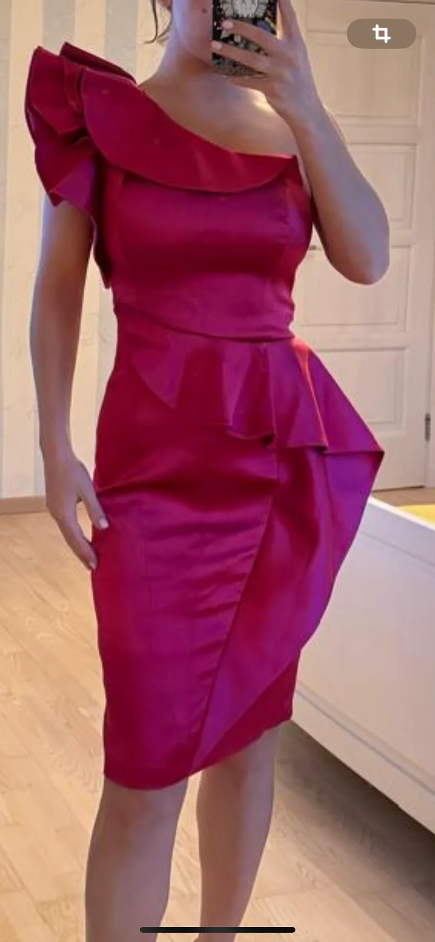 Платье от Karen Millen