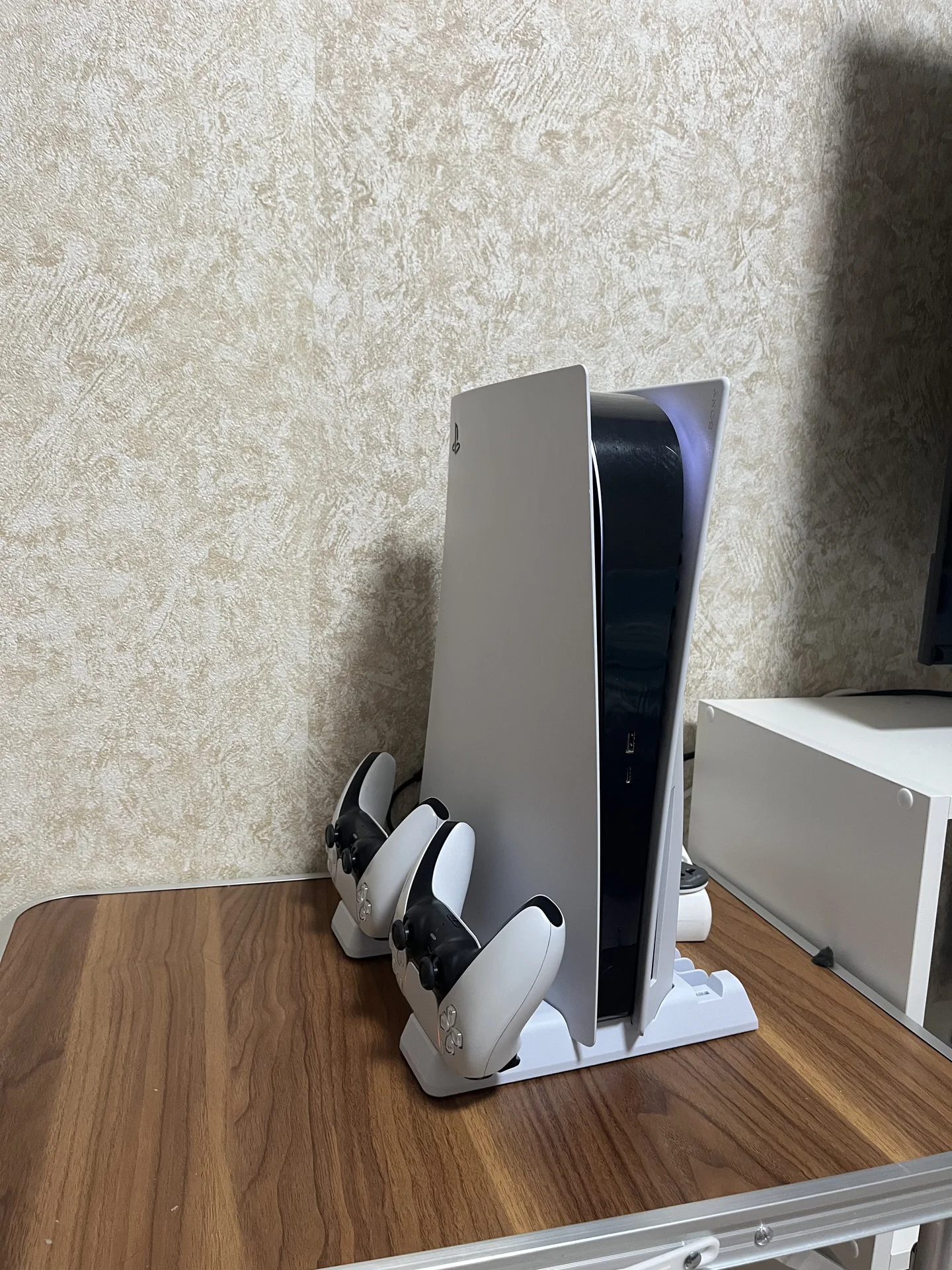 PS5 приставка - миниатюра 2