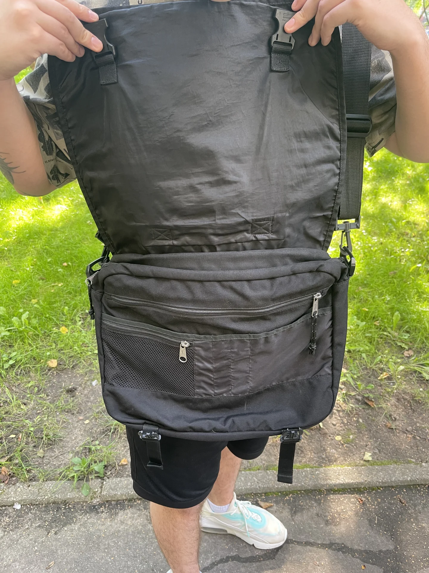 Сумка через плечо Eastpak - миниатюра 4