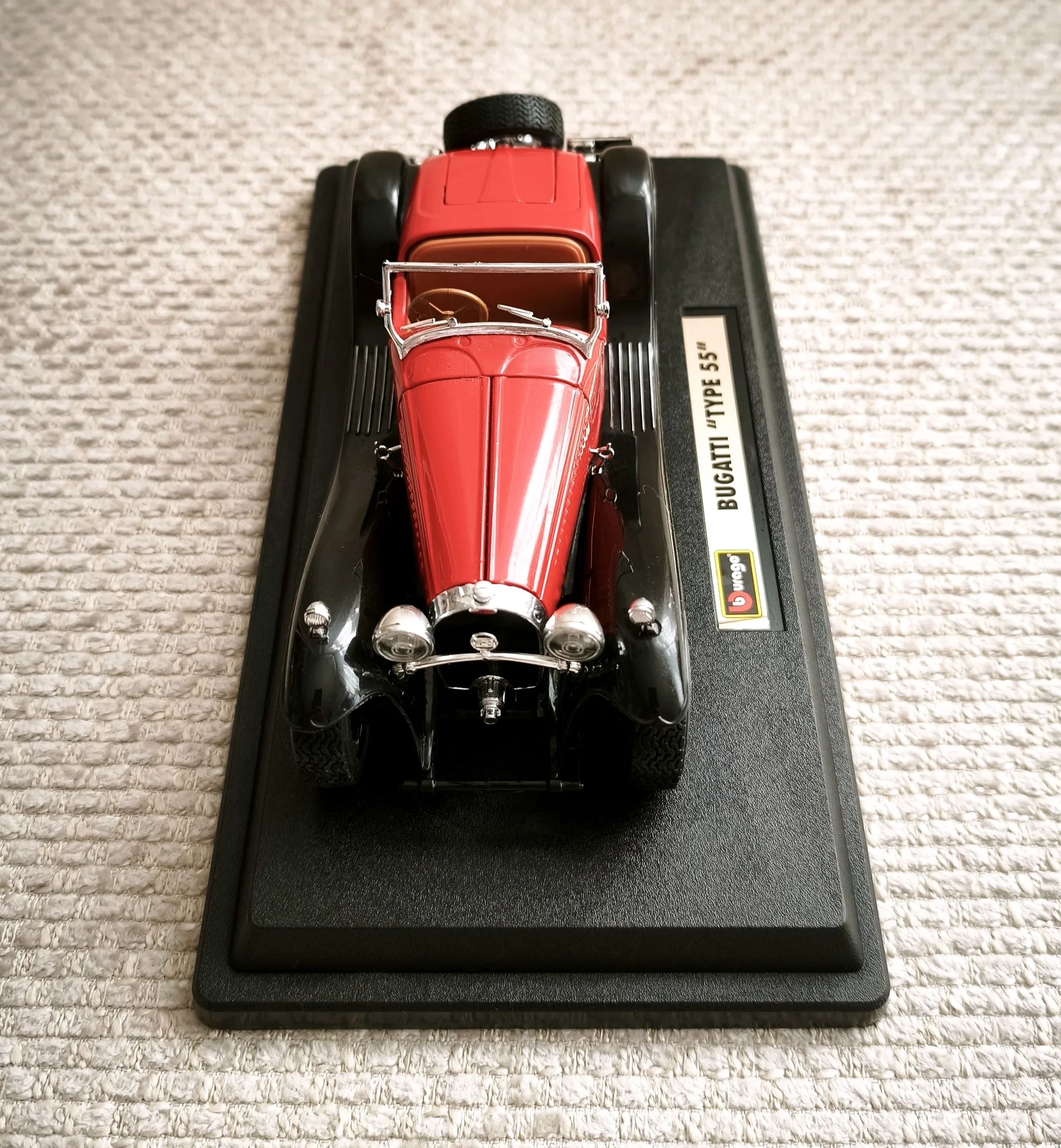 Коллекционная модель автомобиля Bugatti Type 55 - миниатюра 5