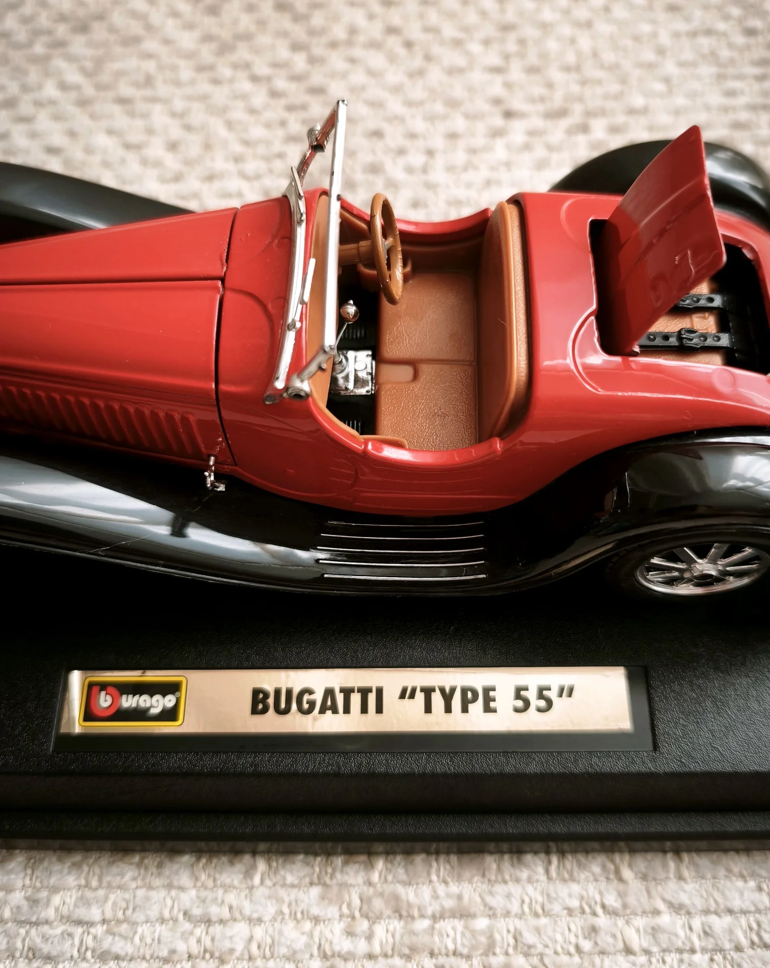 Коллекционная модель автомобиля Bugatti Type 55 - миниатюра 8