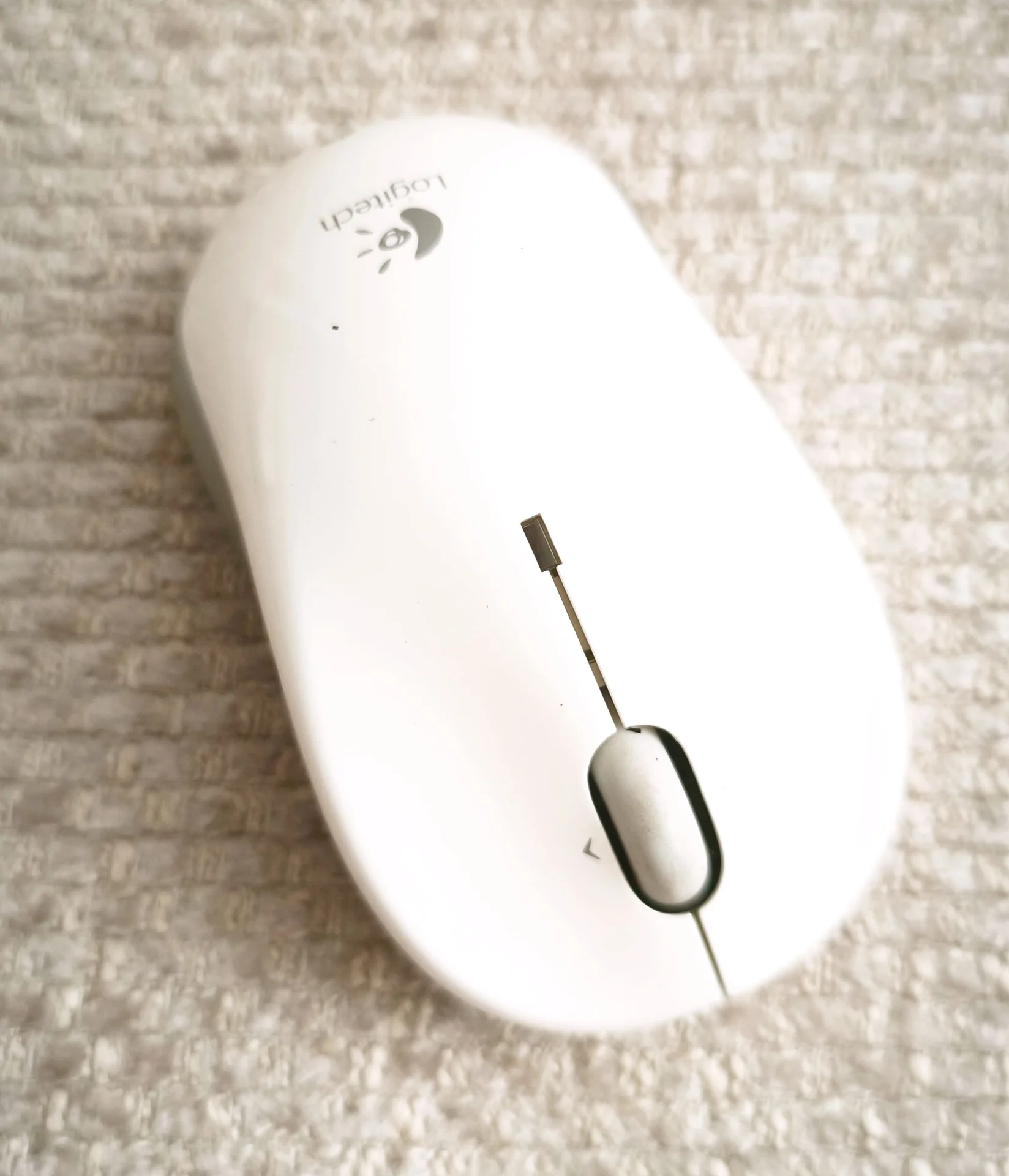 Мышь Logitech беспроводная компьютерная - миниатюра 2