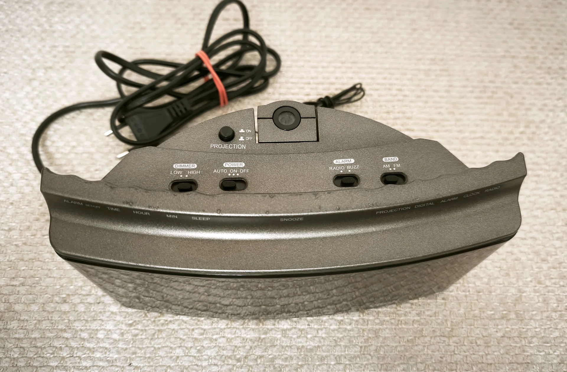 Радиоприёмник часы с проектором Vitek VT-3508 GY - миниатюра 2