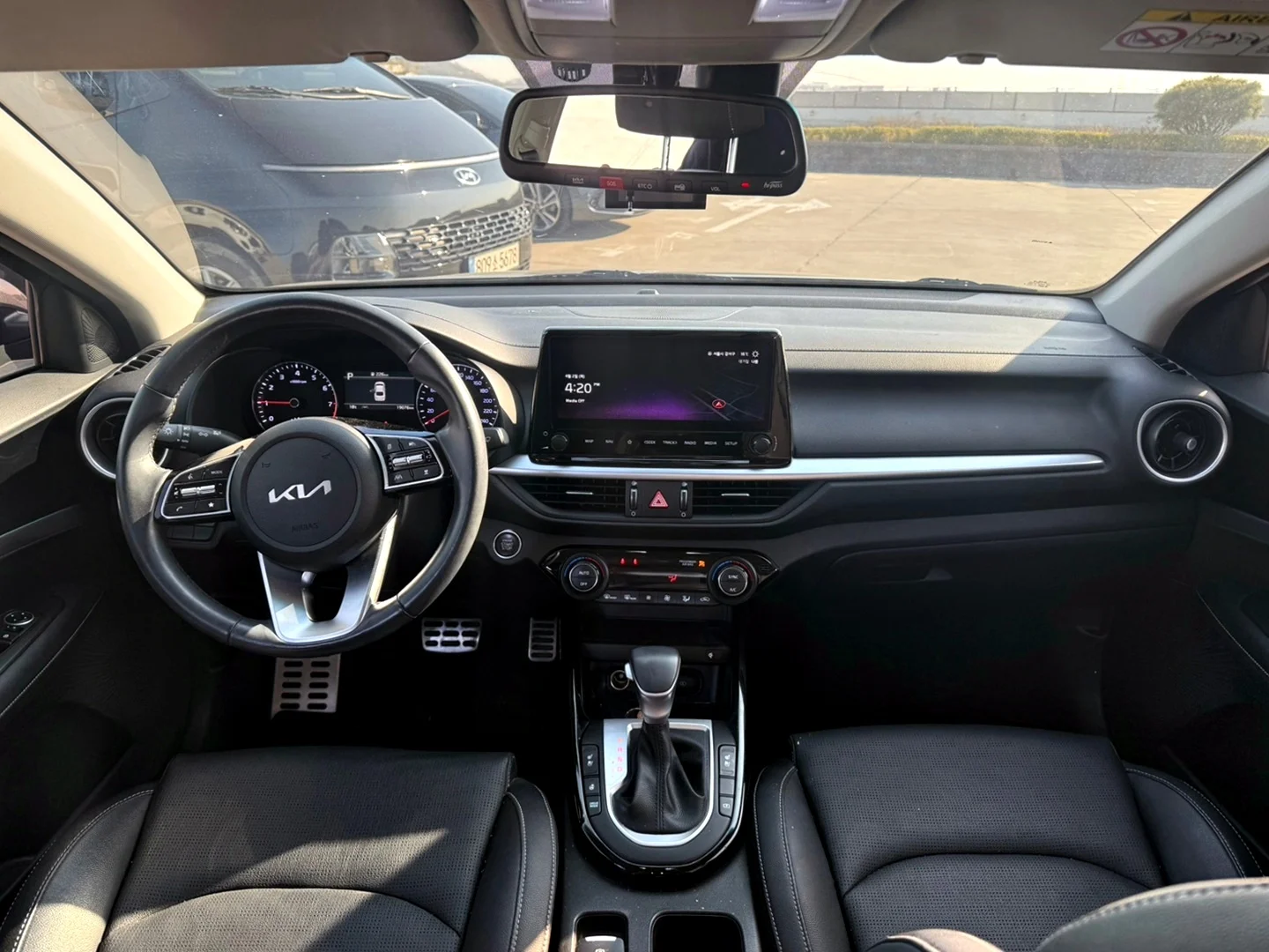 Kia K3 - миниатюра 7