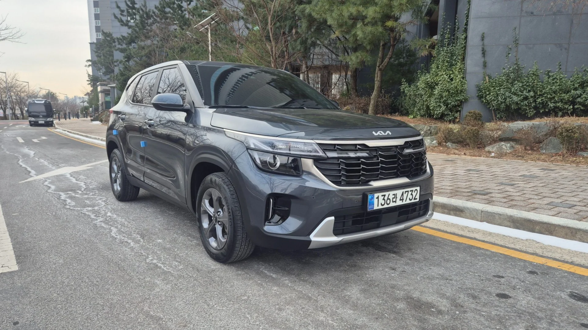 Kia Seltos 2023 - миниатюра 3