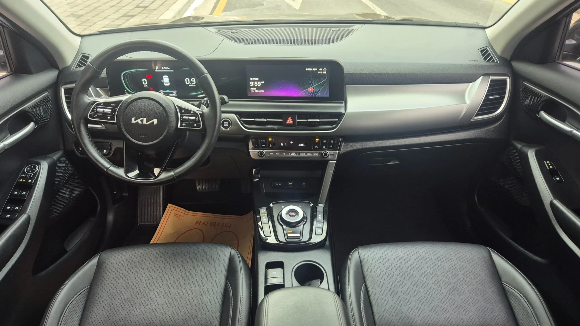 Kia Seltos 2023 - миниатюра 10