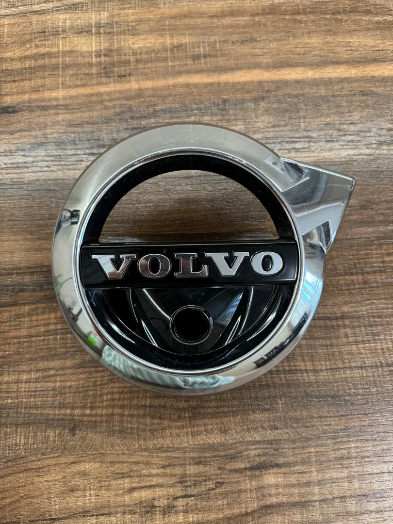 31383646, 31383923 Эмблема значок volvo - изображение 2