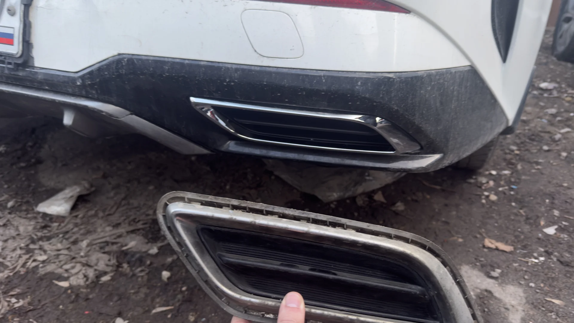ПРАВАЯ Заглушка решетка в юбку Kia k5 - миниатюра 4