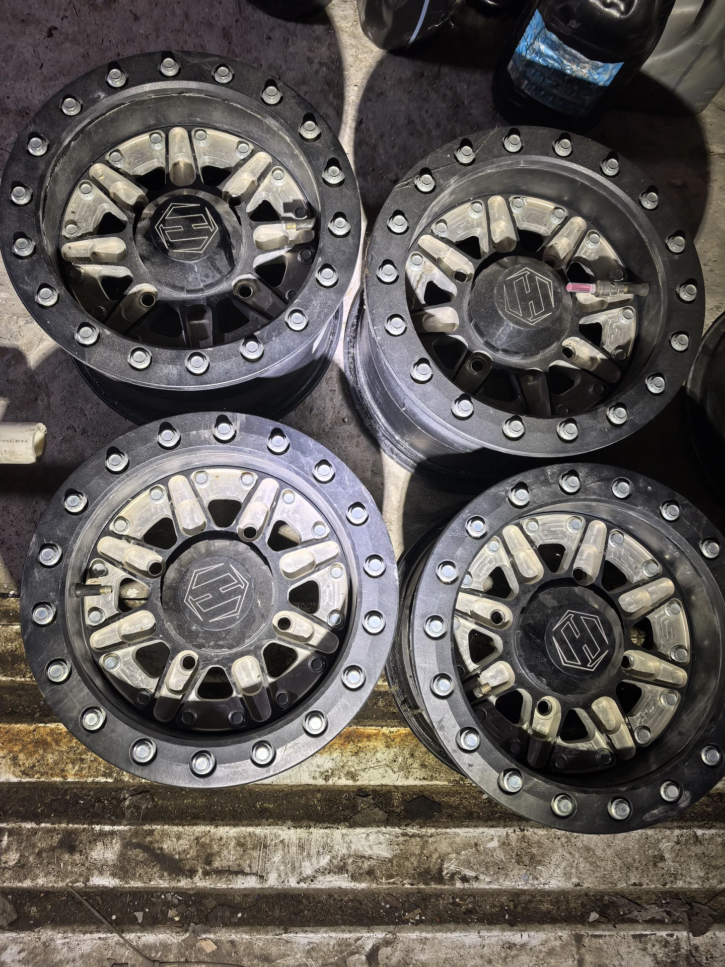 Карбоновые диски Hiper 12x7- 4x137 4 штуки. - изображение 1