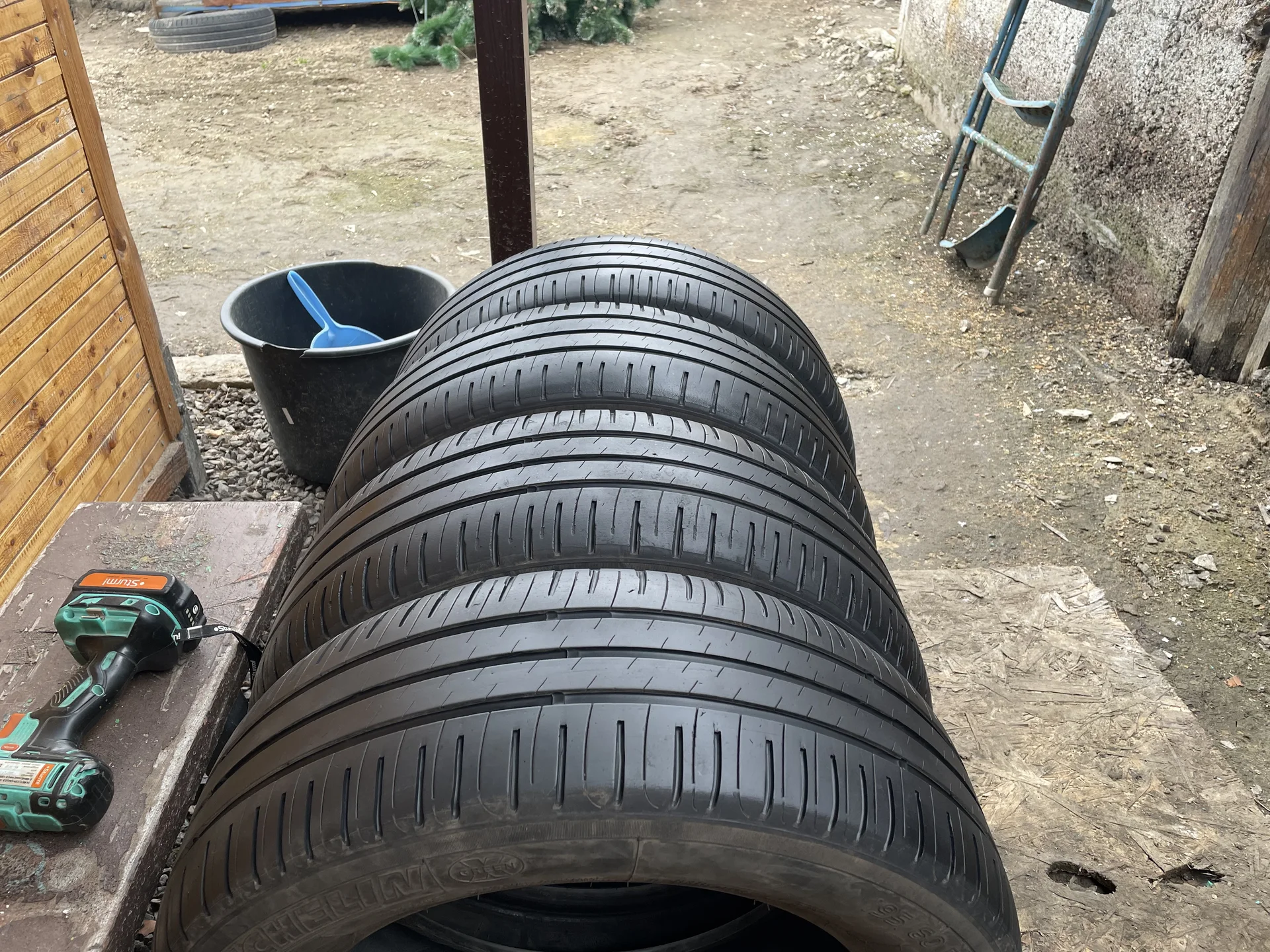 Michelin 195*60 r15 - миниатюра 2
