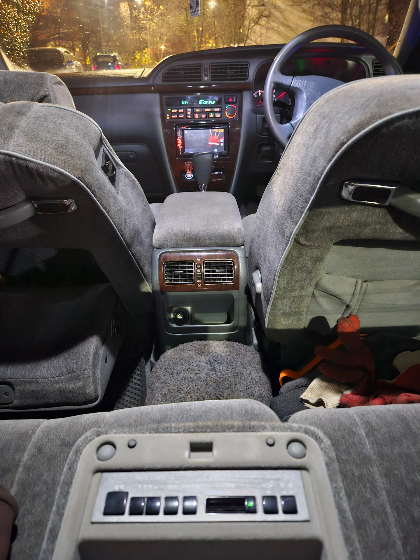 Nissan Cedric Y31 - миниатюра 5