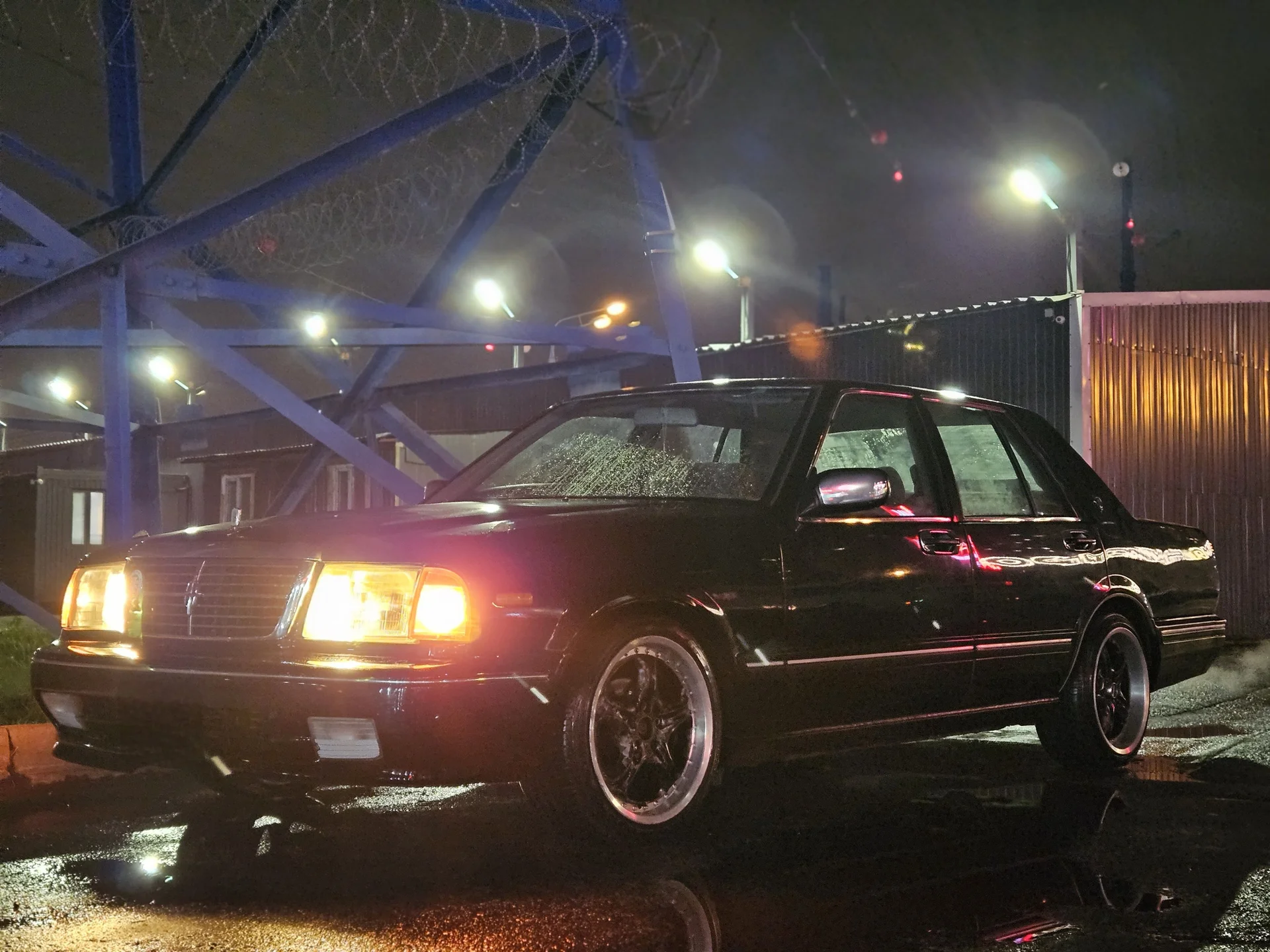 Nissan Cedric Y31 - миниатюра 13