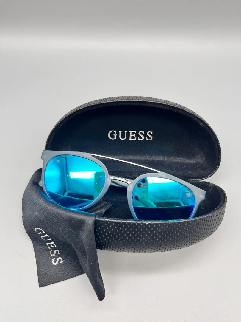Оригинал очки Guess