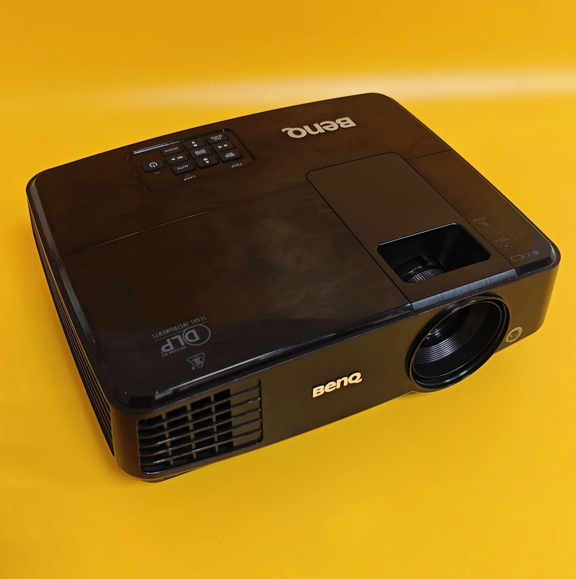 Яркий проектор Benq mx505 - миниатюра 4