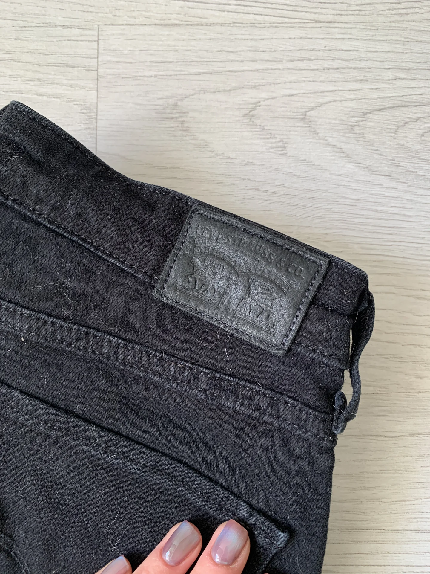 джинсы женские levi’s - миниатюра 2