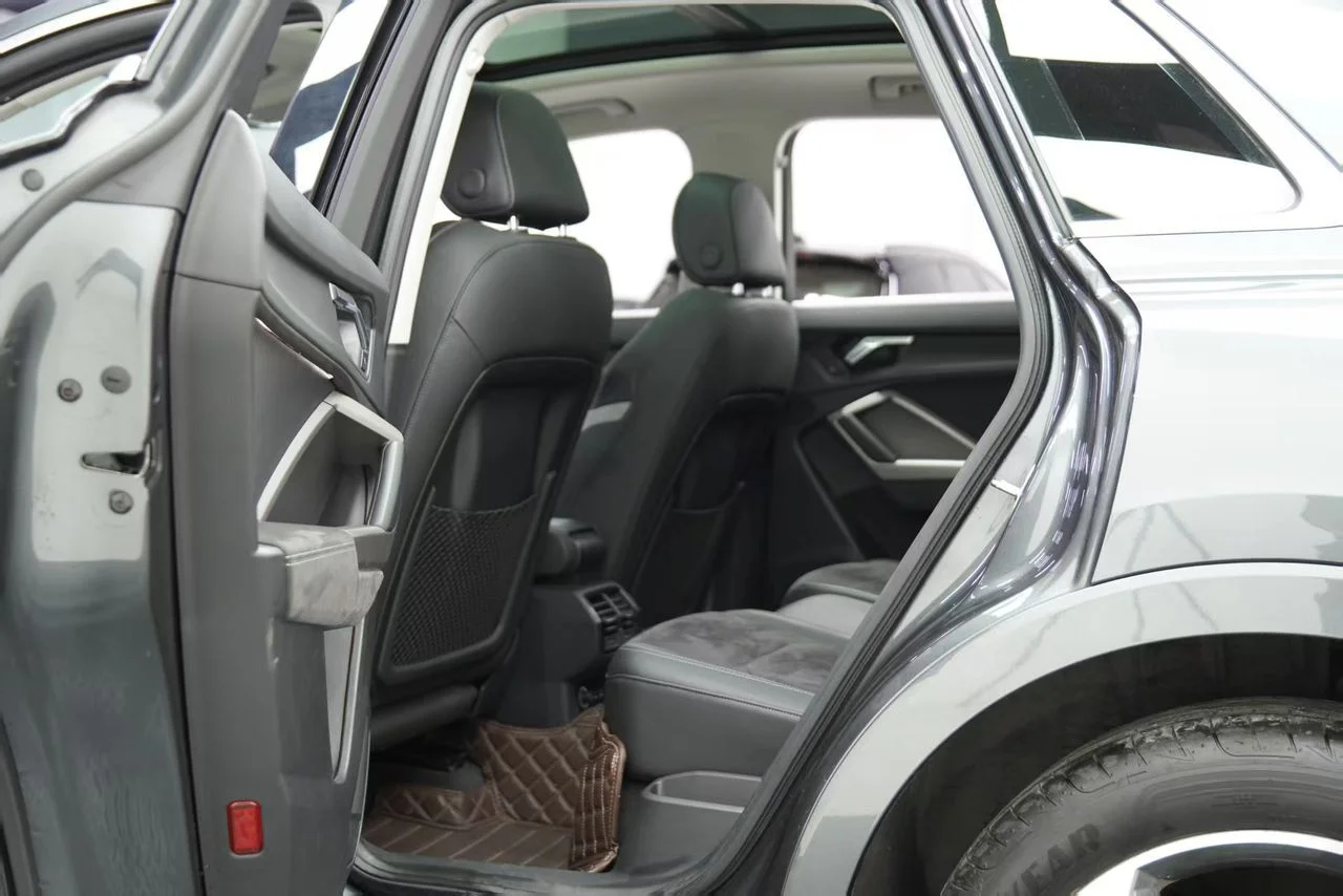 Продам Audi Q3 - миниатюра 6