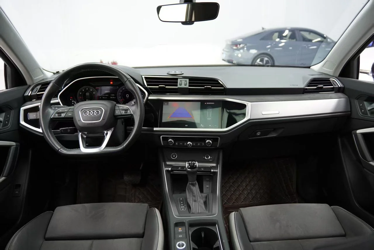 Продам Audi Q3 - миниатюра 7