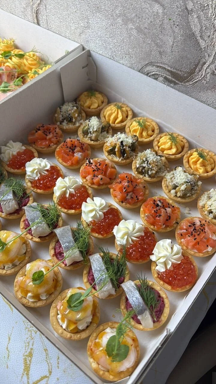 Фуршет, кейтеринг, закуски, банкет, гастробокс - миниатюра 3
