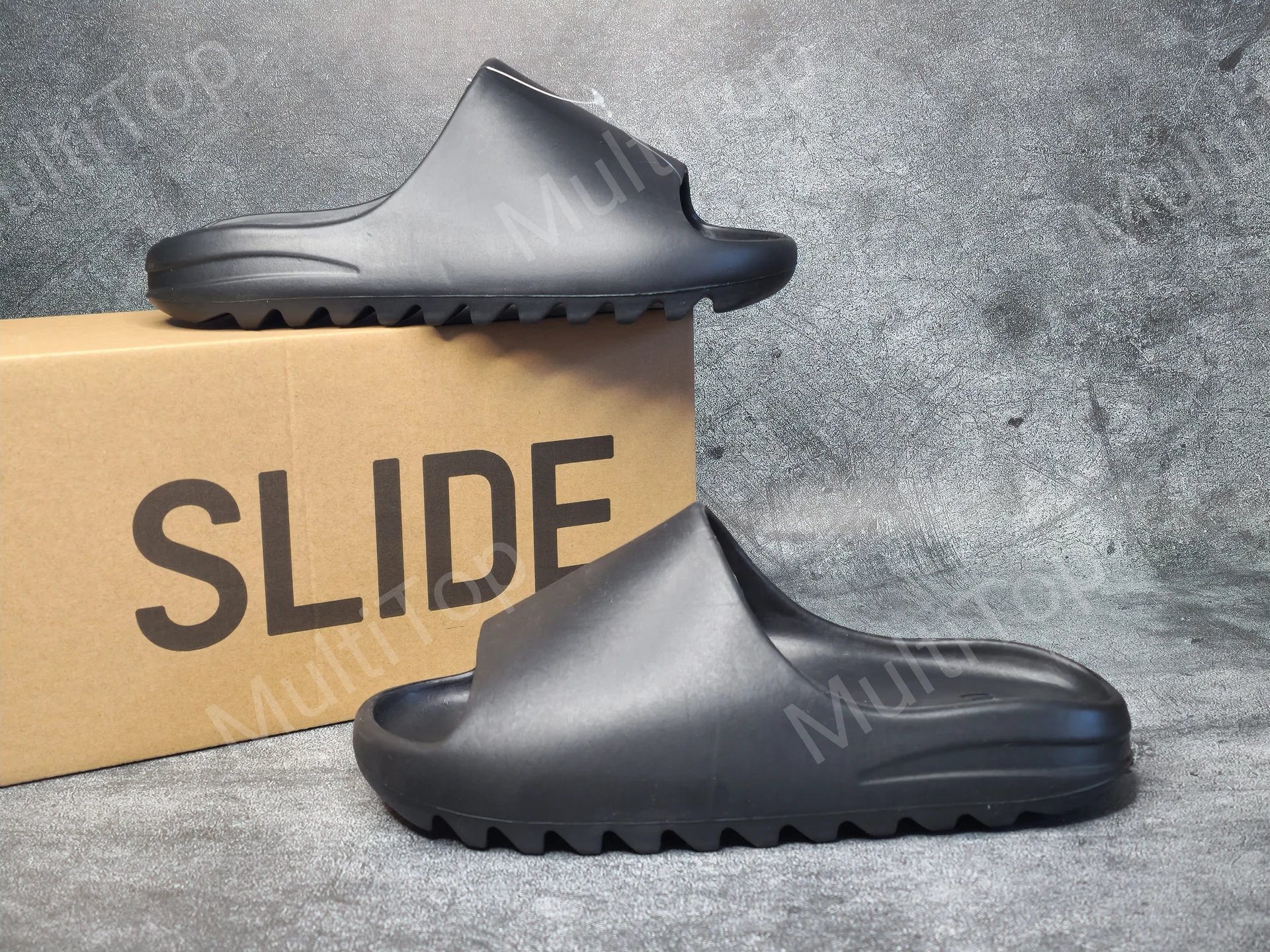 Тапочки Adidas Yeezy Slide - миниатюра 6