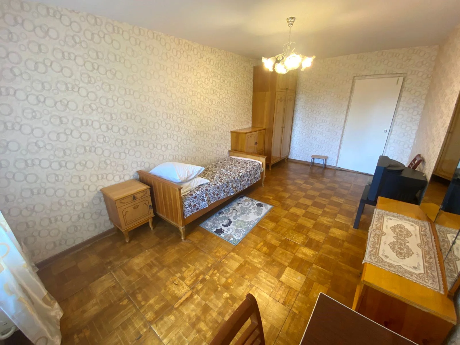 Трехкомнатная квартира в Курчатовском районе по ул. Комсомольский пр-т. - миниатюра 9