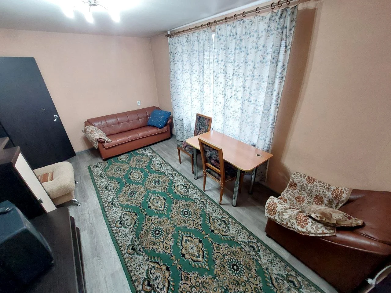 Трехкомнатная квартира в Советском районе по ул. Ленина пр-т. - миниатюра 4