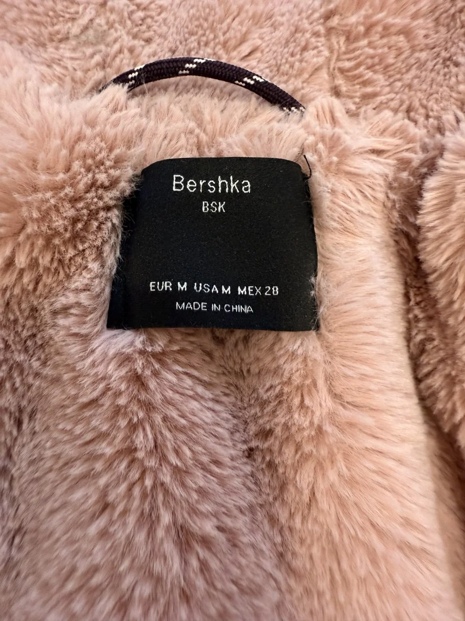 Куртка женская Bershka размер М - миниатюра 5