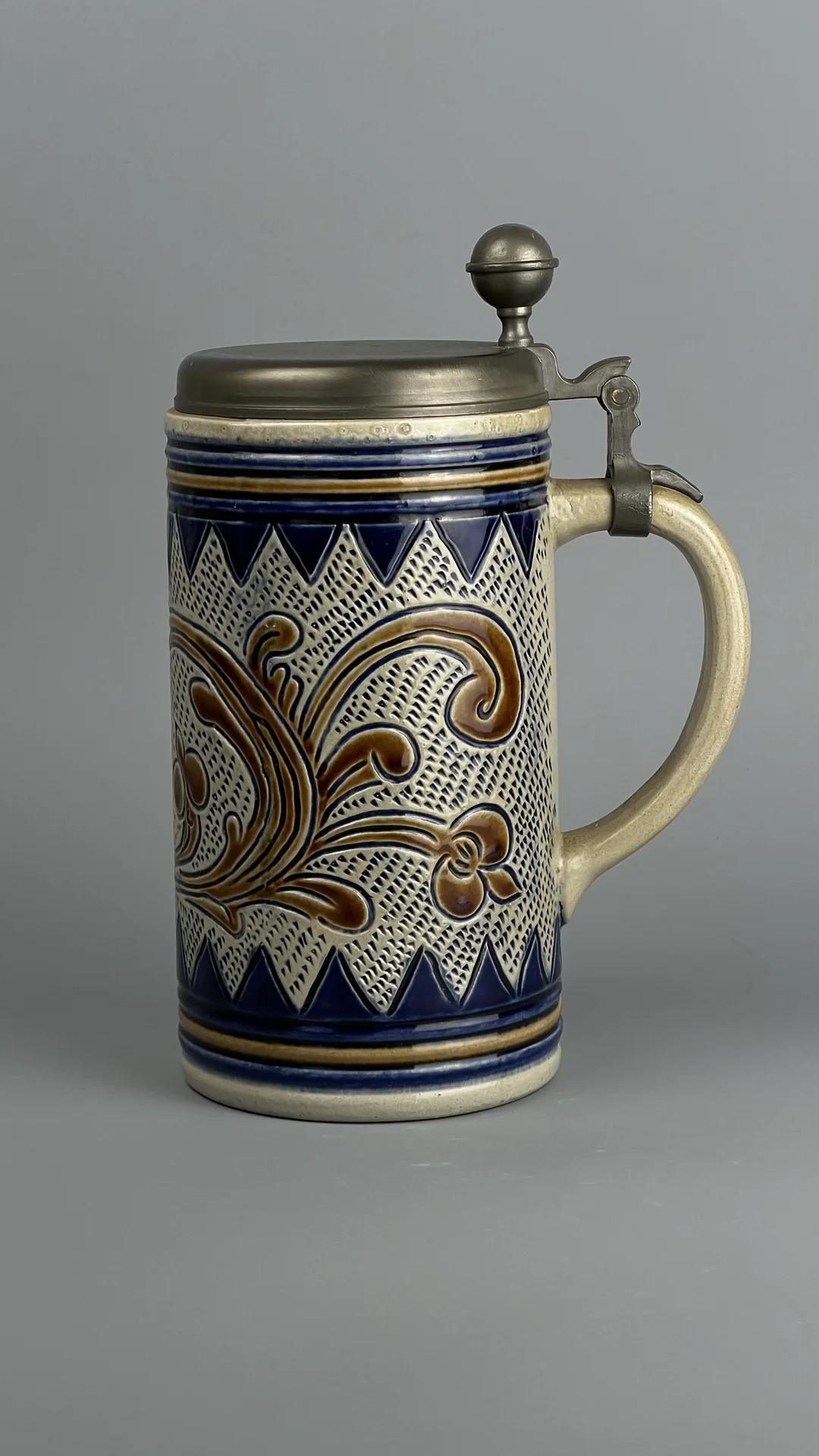 Пивная кружка с крышкой, Германия Gerzit 1970е - миниатюра 2