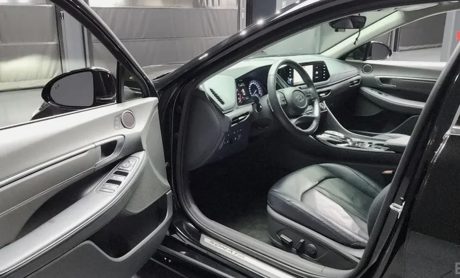 Hyundai Sonata DN8 2.0 Premium Plus, 2022 - миниатюра 4