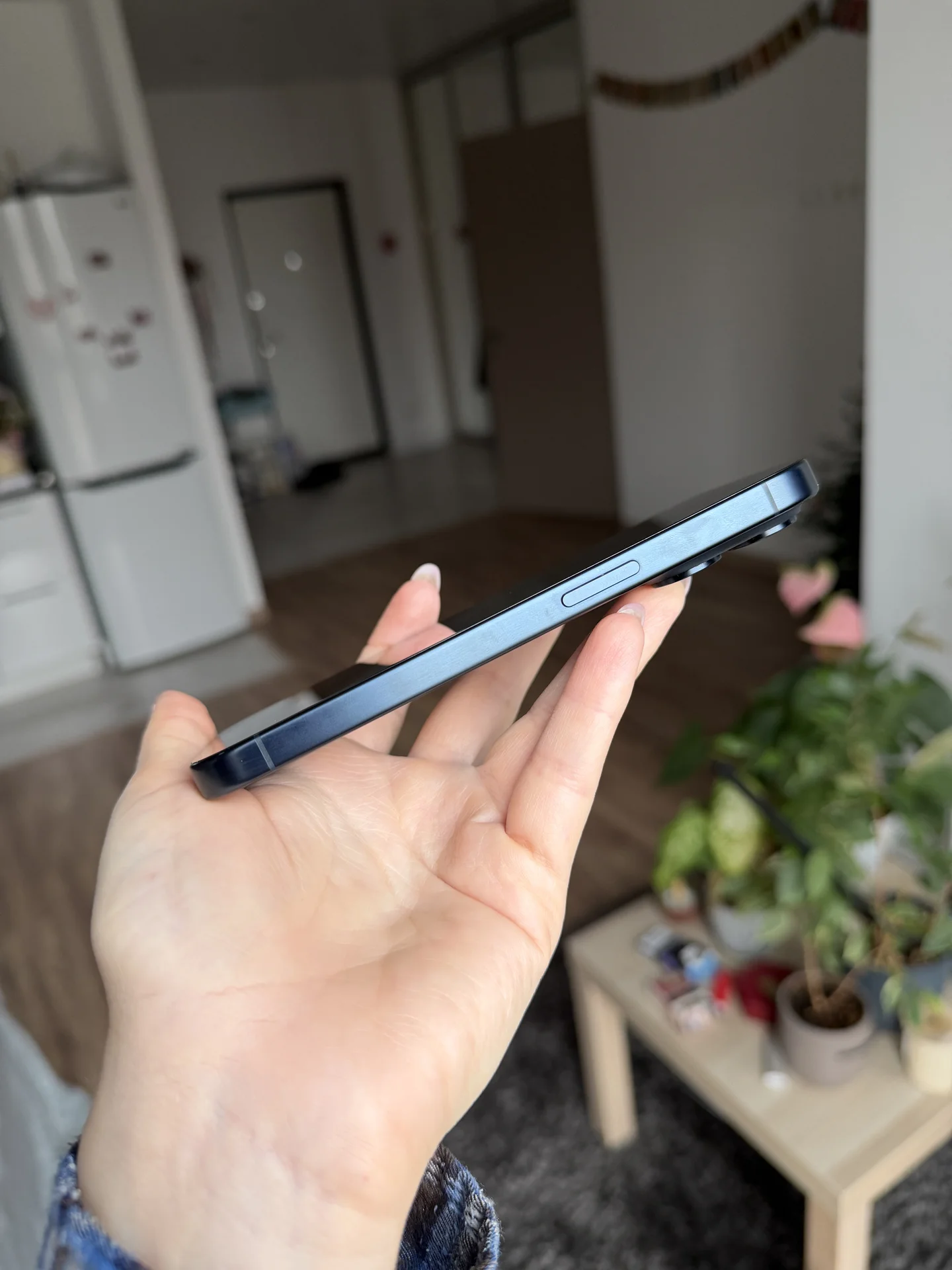 Iphone 15pro 256gb sim+esim - миниатюра 3
