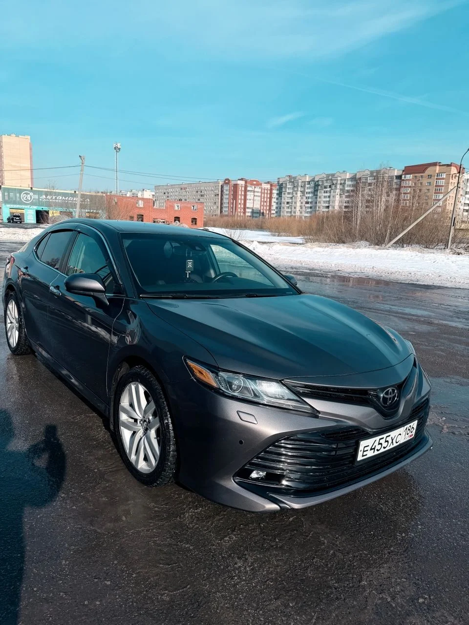 Toyota Camry XV70 - миниатюра 3