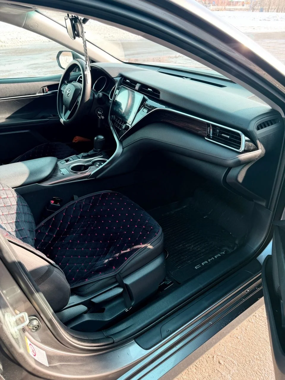 Toyota Camry XV70 - миниатюра 12