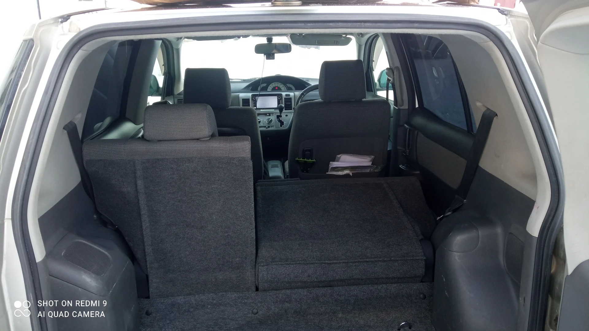 Toyota Raum-2005 год. - миниатюра 10