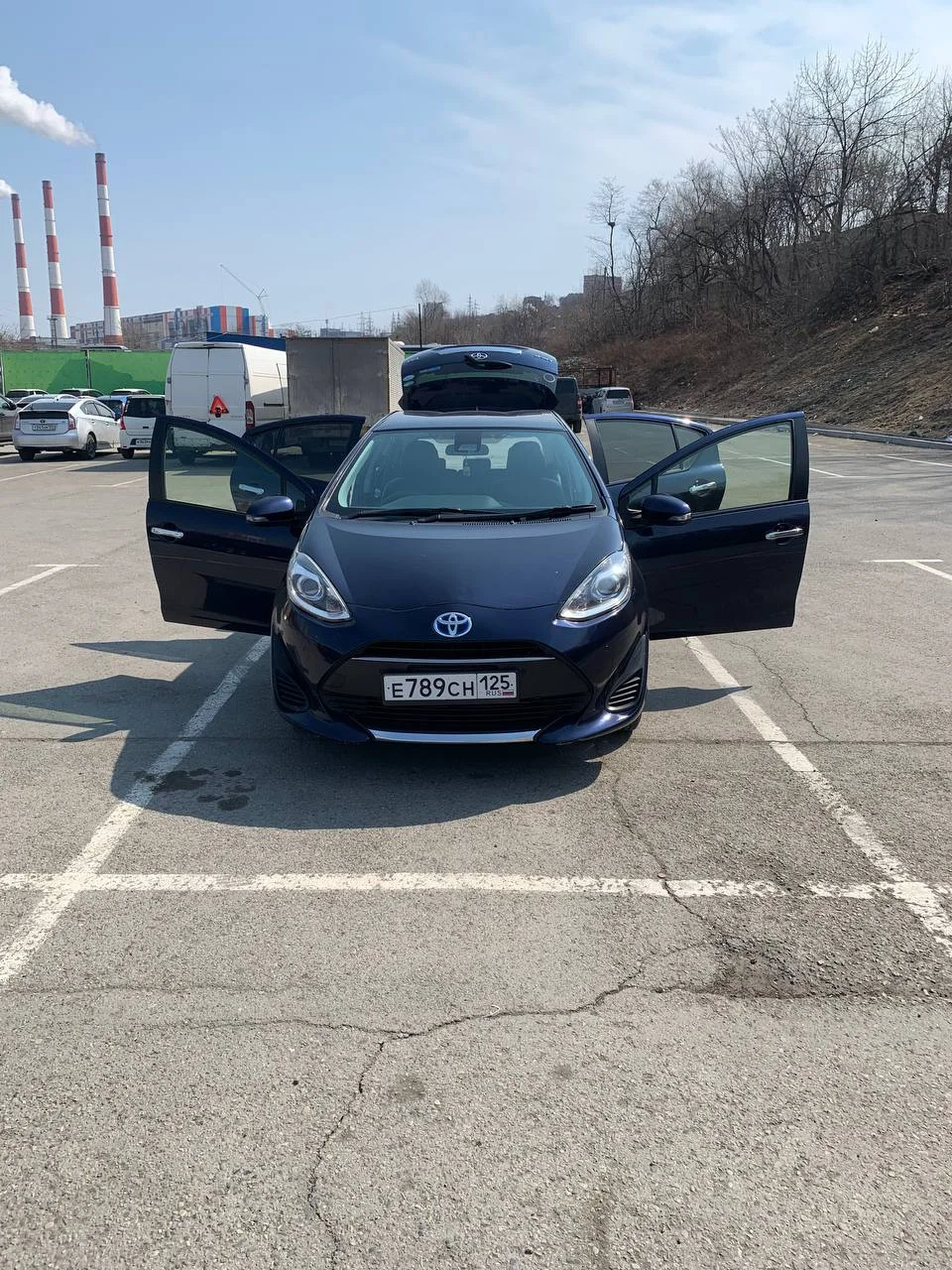 Toyota Aqua - миниатюра 23