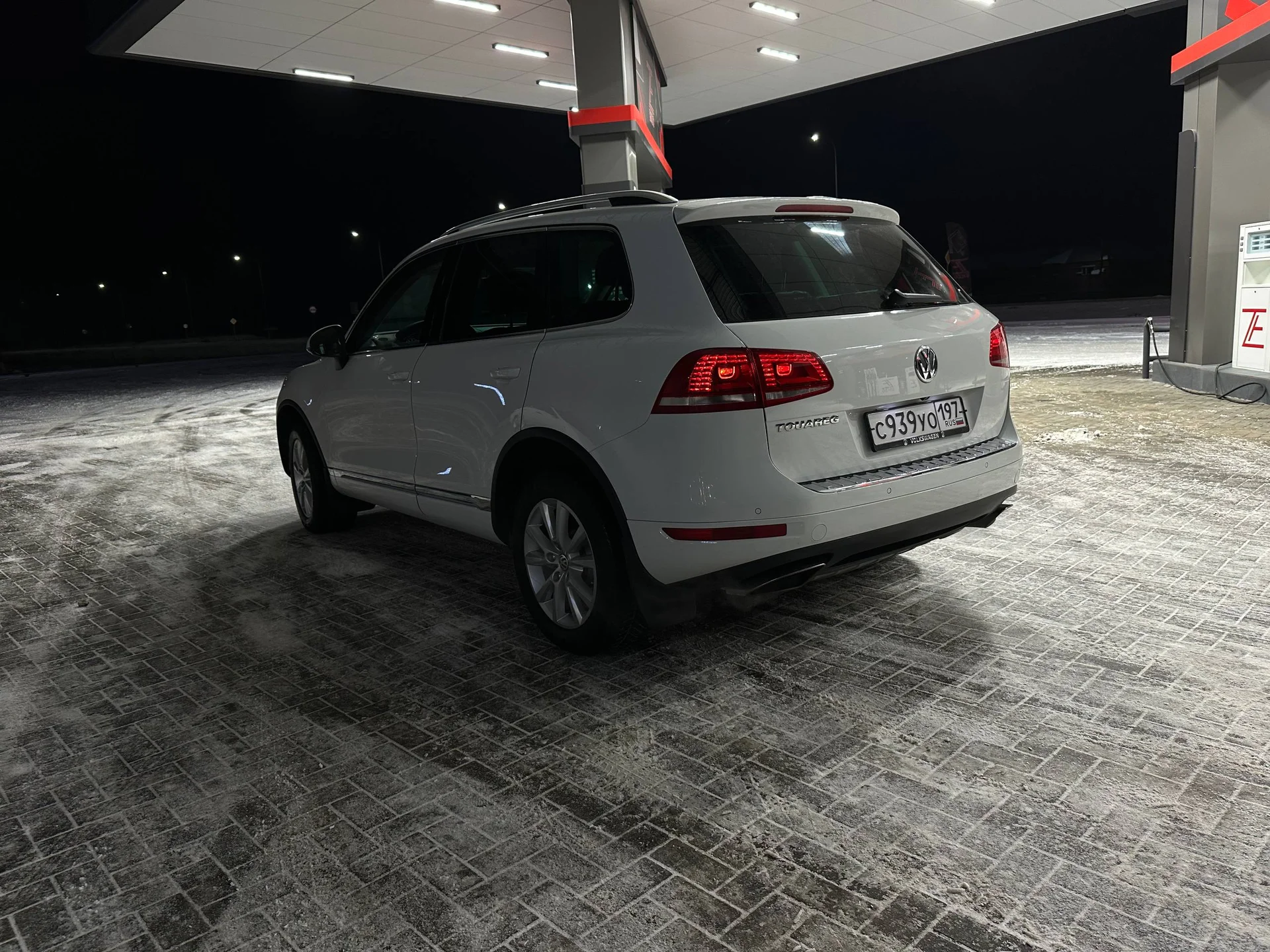 Volkswagen Touareg 2012 - миниатюра 2