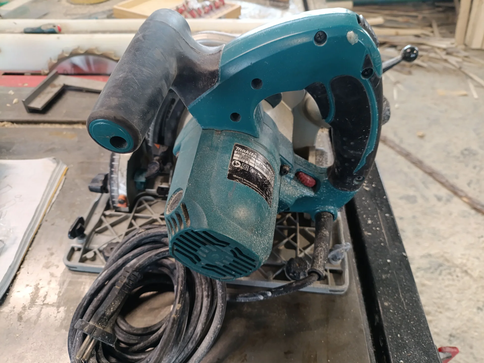 Погружная пила makita sp 6000 - миниатюра 5