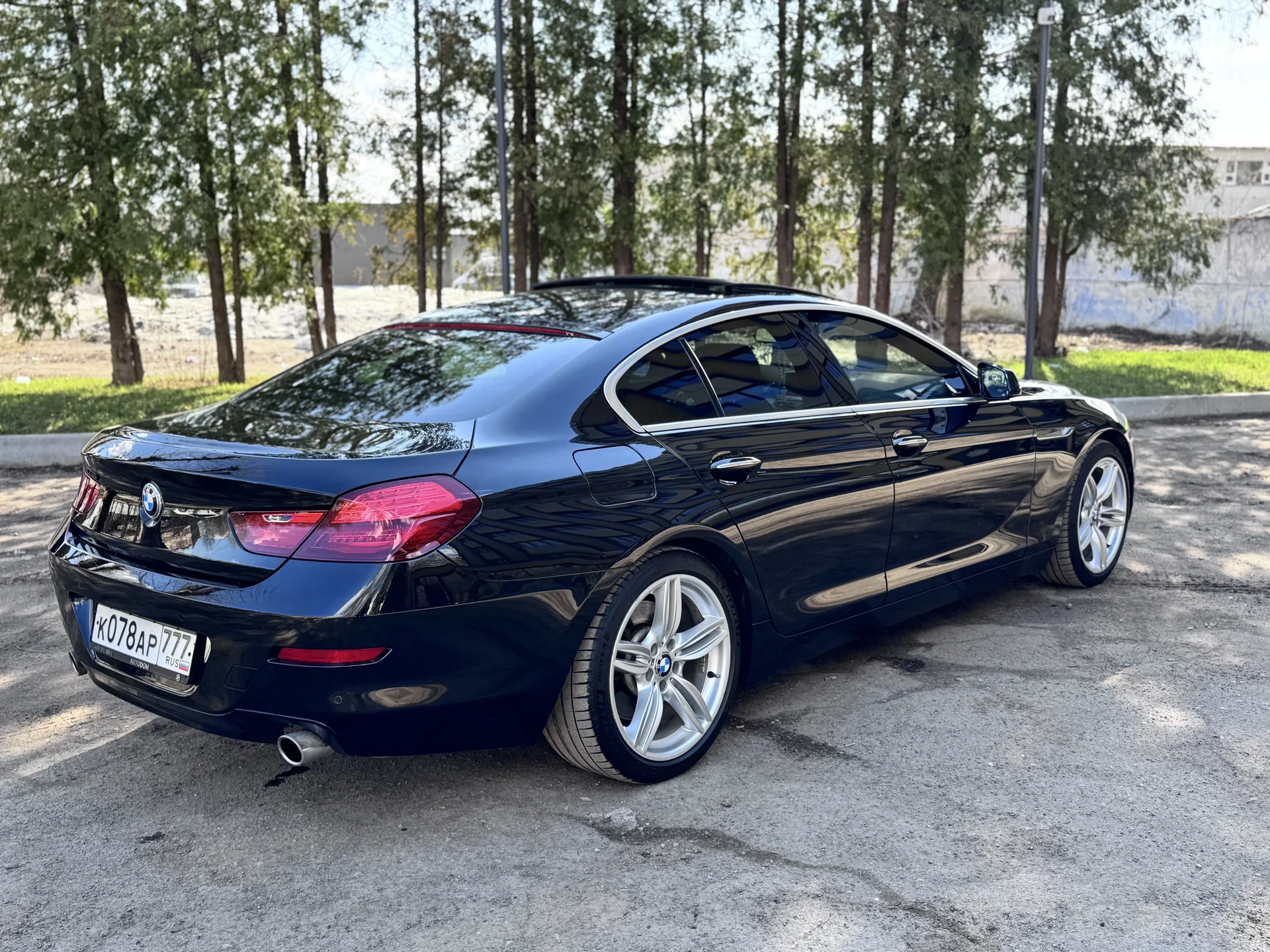 BMW 640i gran coupe - миниатюра 10