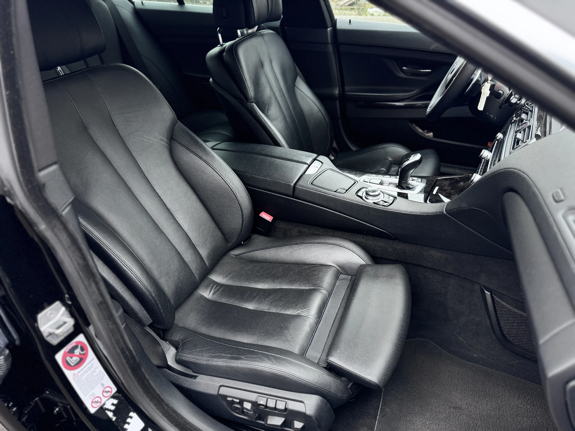 BMW 640i gran coupe - миниатюра 28